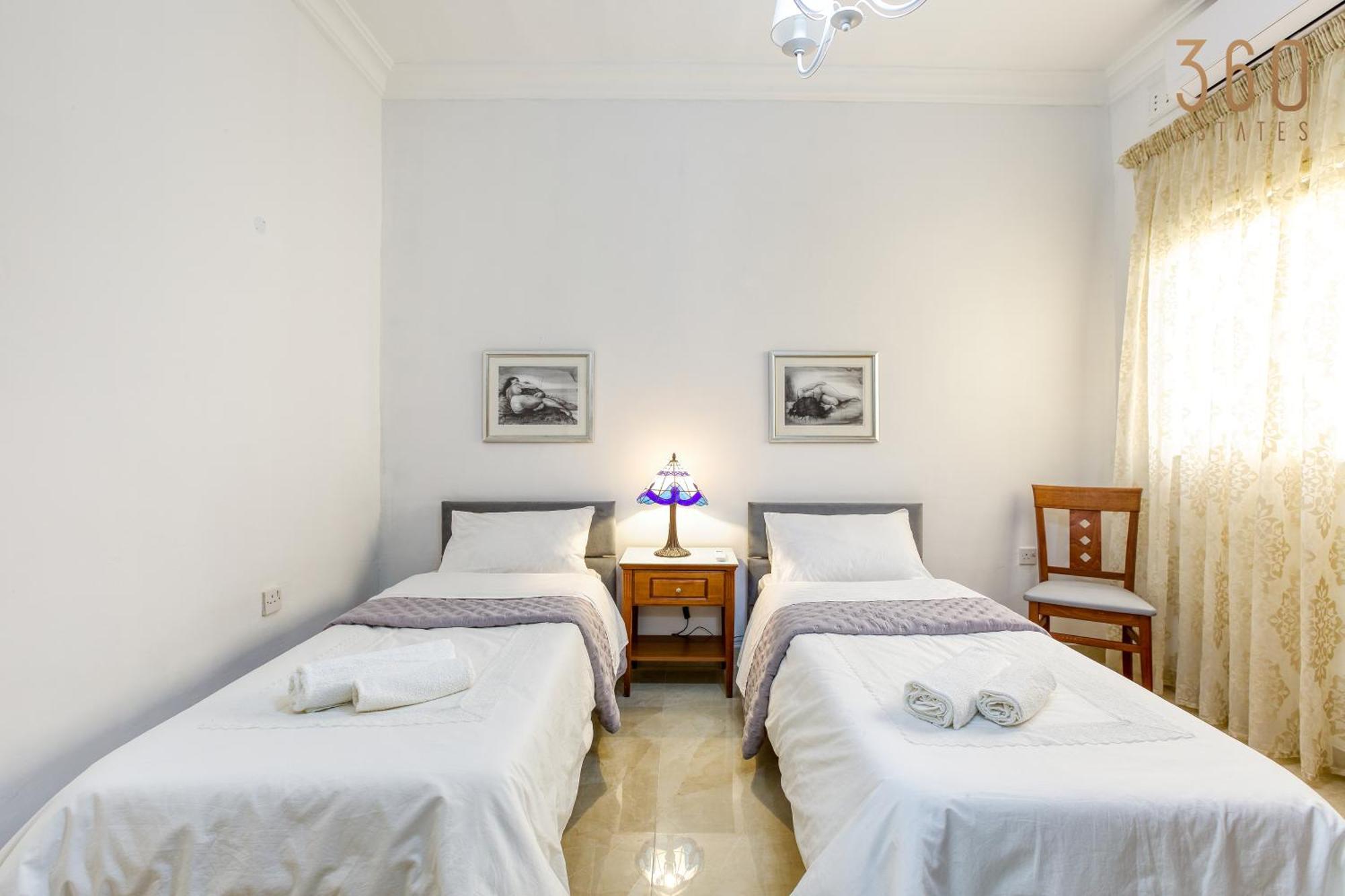 A Lovely 3Br Maisonette In Lovely Town Of Rabat By 360 Estates エクステリア 写真
